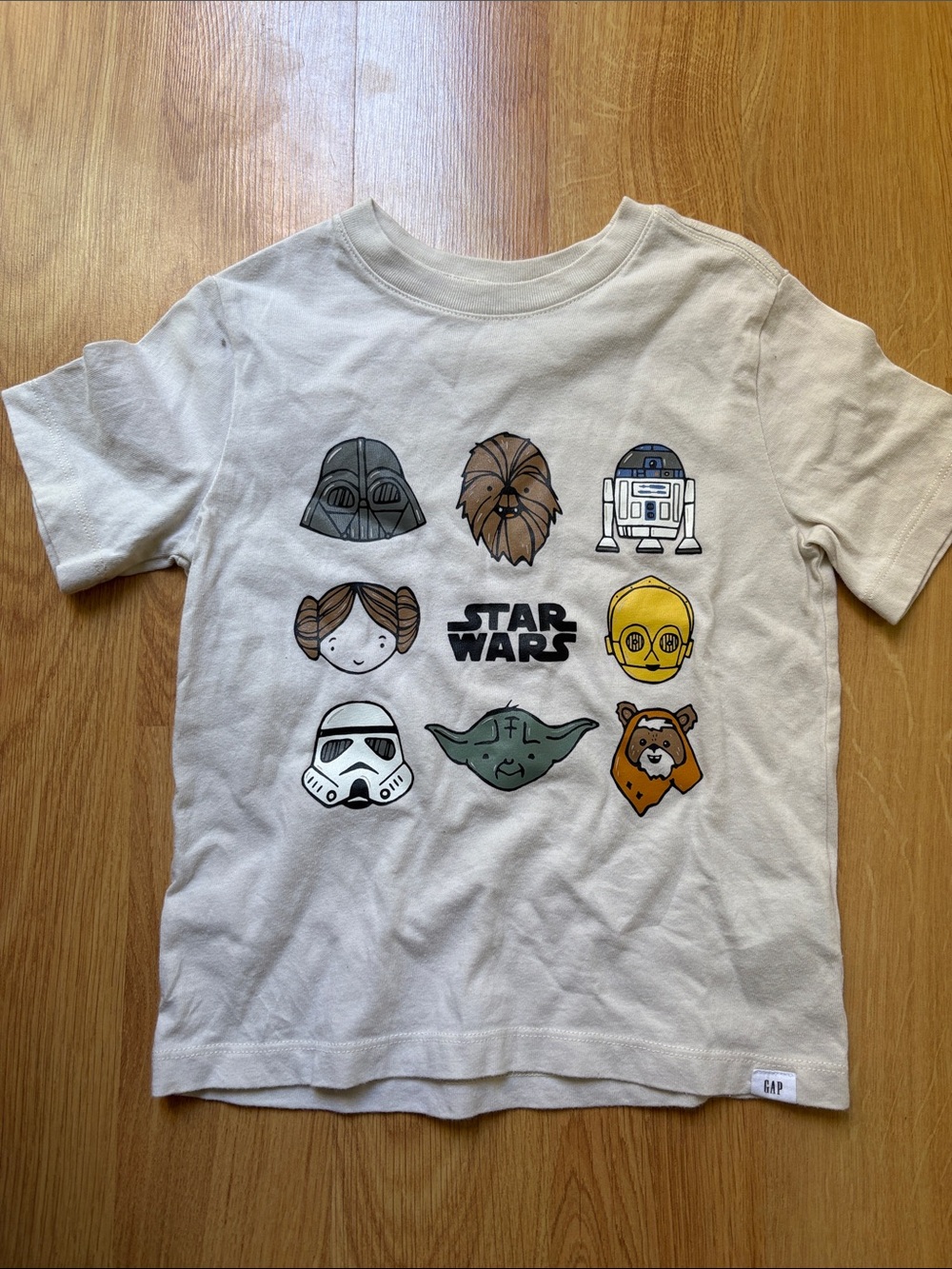 Baby gap kids Star Wars shirt short sleeve size 5T shirt